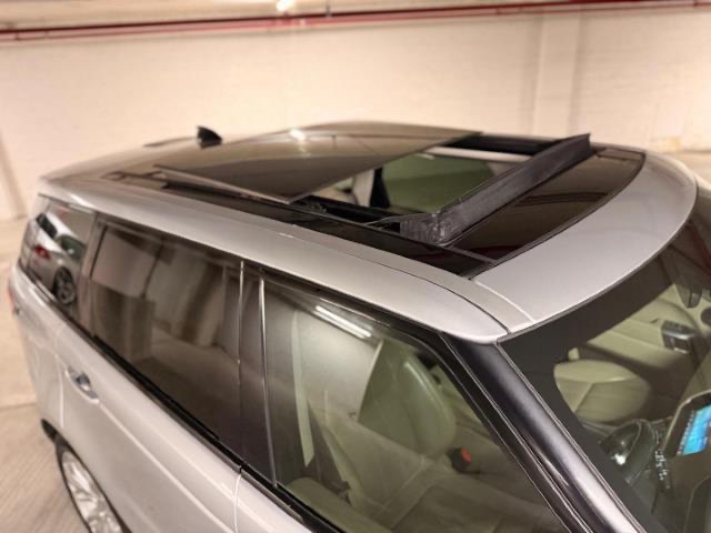 Land Rover Range Rover Sport 2018 - Image 10