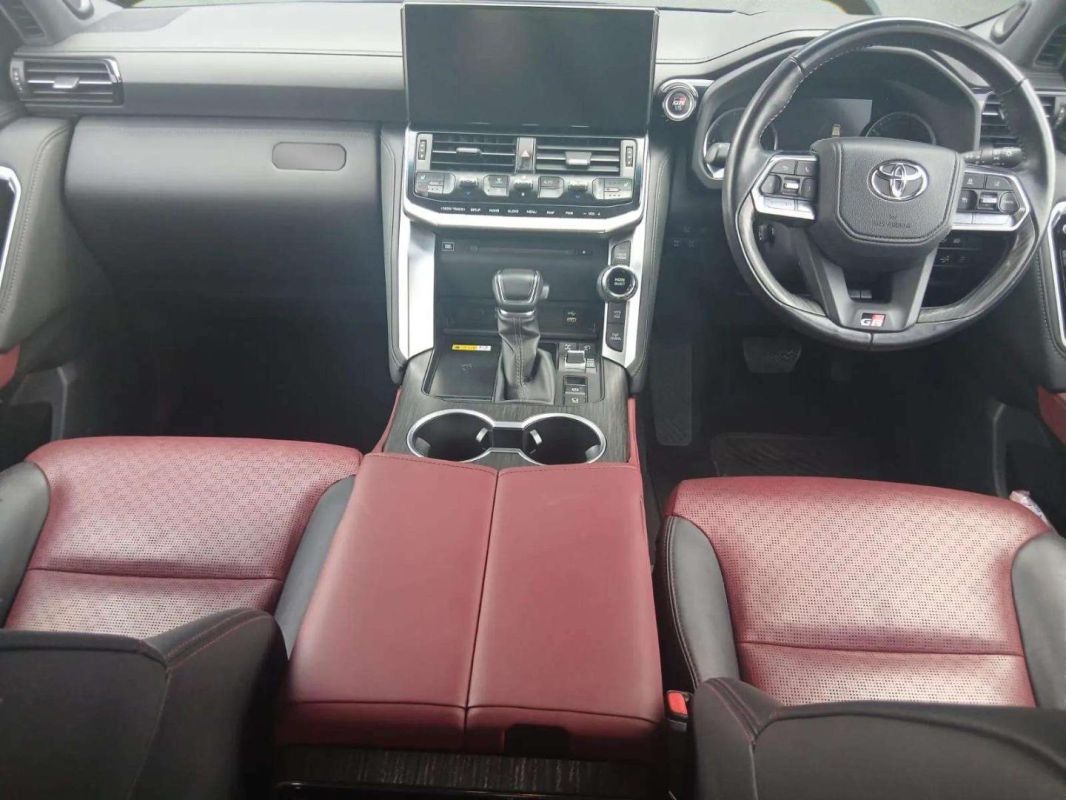 Toyota LAND CRUISER 2025 - Image 12