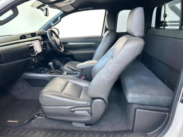 Toyota Hilux 2020 - Image 7