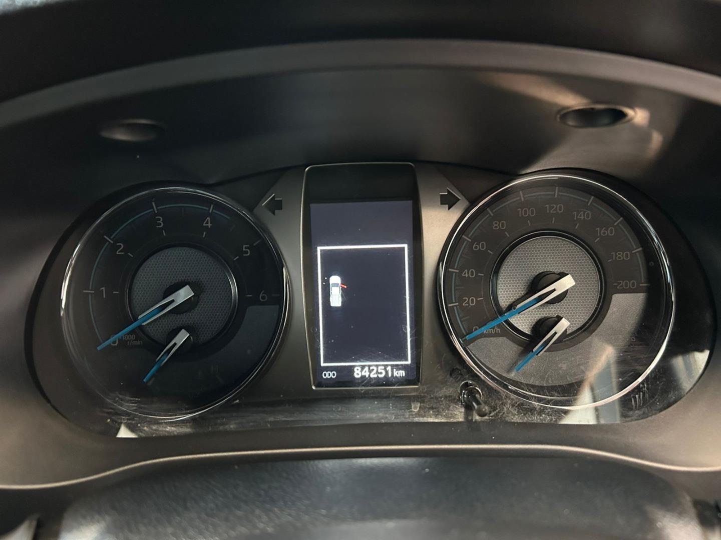 Toyota Hilux 2020 - Image 20