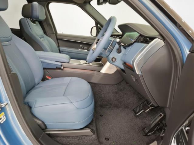 Land Rover Range Rover 2025 - Image 17