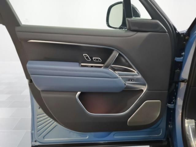 Land Rover Range Rover 2025 - Image 10