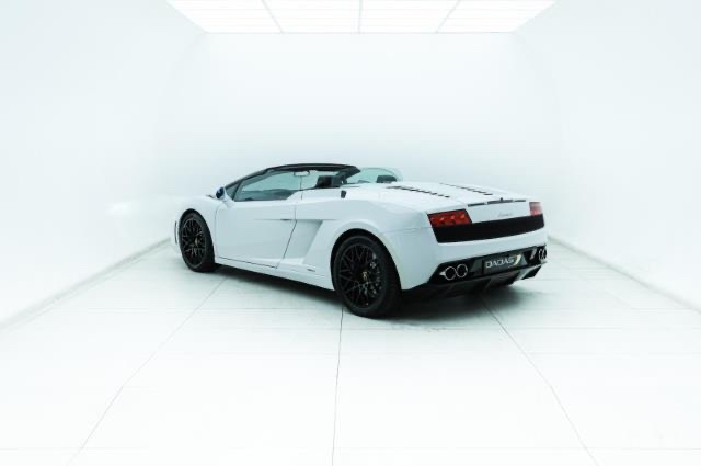 Lamborghini Gallardo 2010 - Image 11
