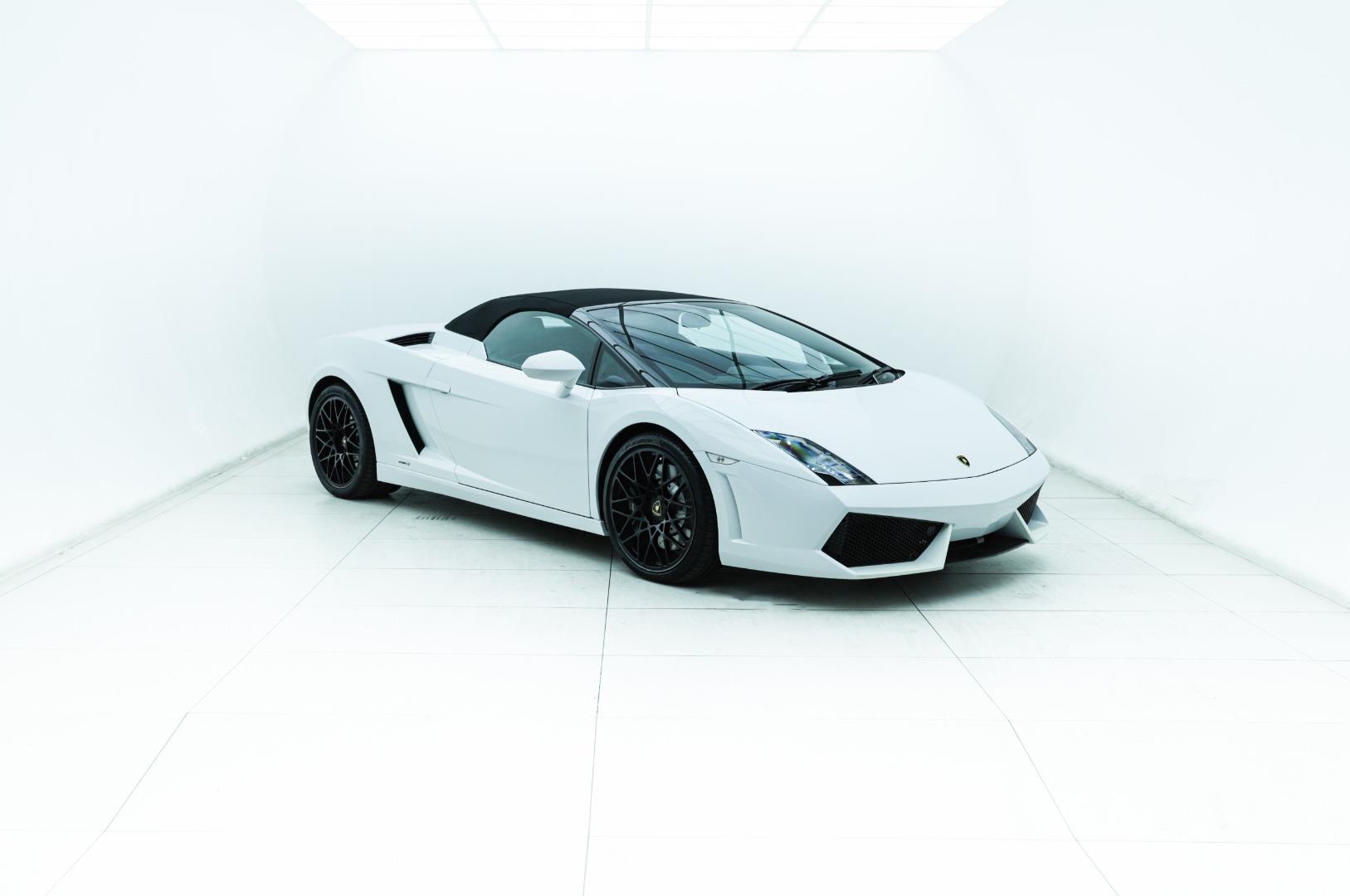 Lamborghini Gallardo 2010 - Image 18