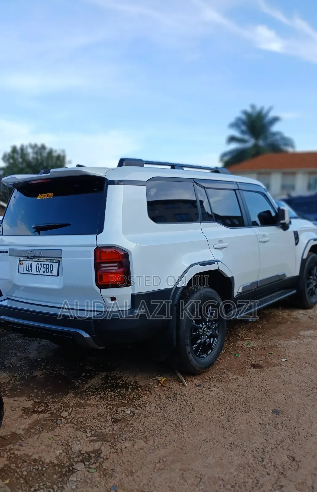 Toyota Land Cruiser 2024 - Image 4