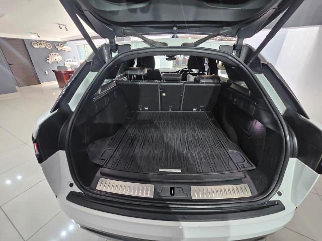 Land Rover Range Rover Velar 2019 - Image 6