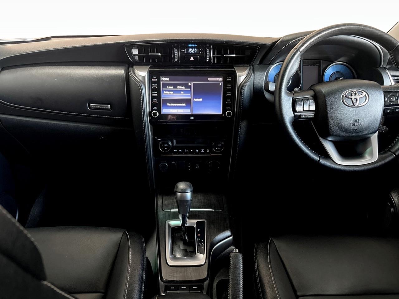 Toyota FORTUNER 2021 - Image 19