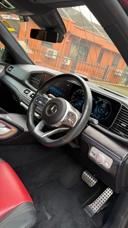 Mercedes-Benz GLE 2025 - Image 6