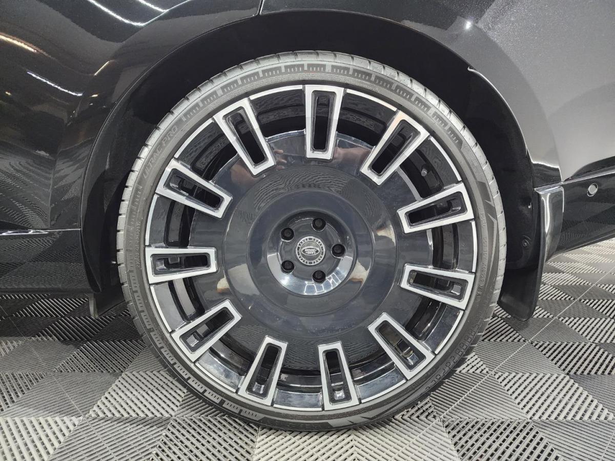 Land Rover Range Rover 2026 - Image 9