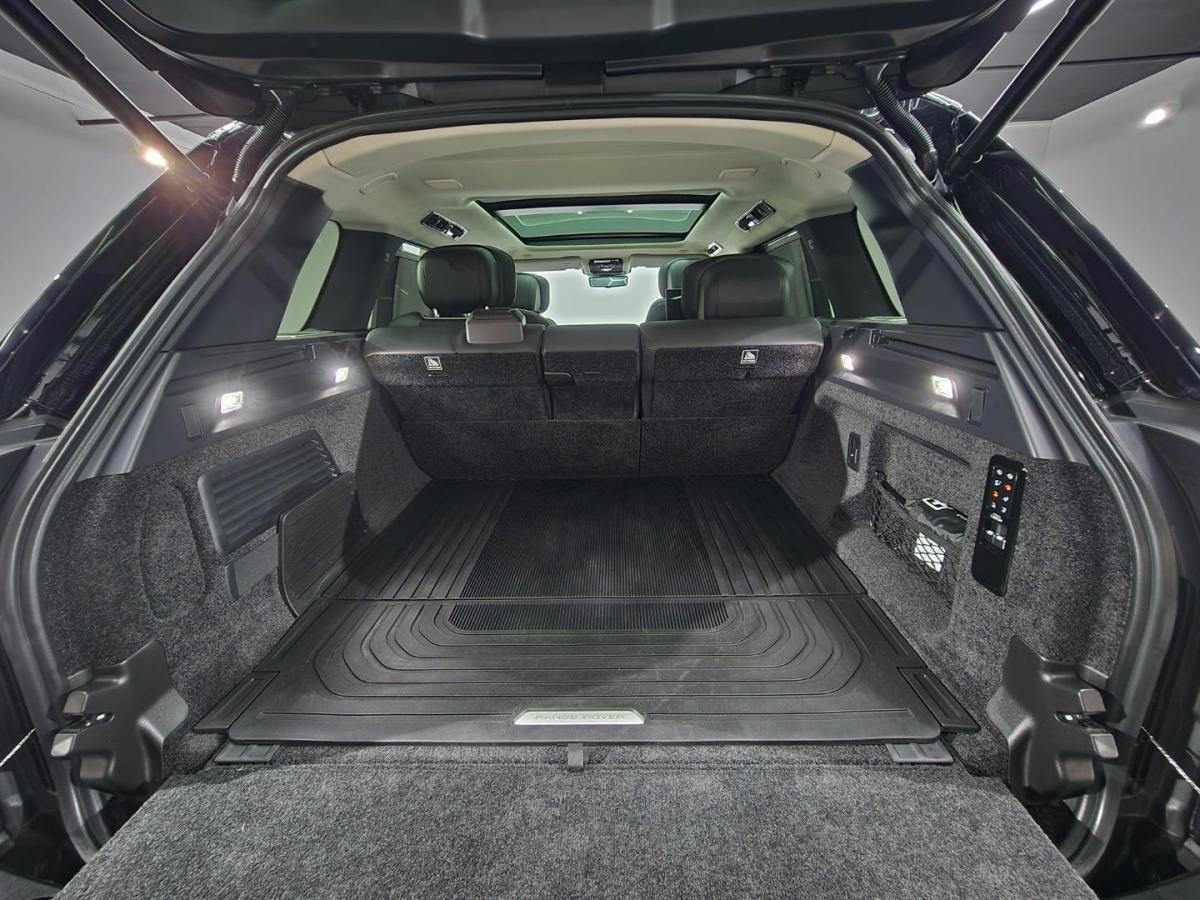 Land Rover Range Rover 2026 - Image 12