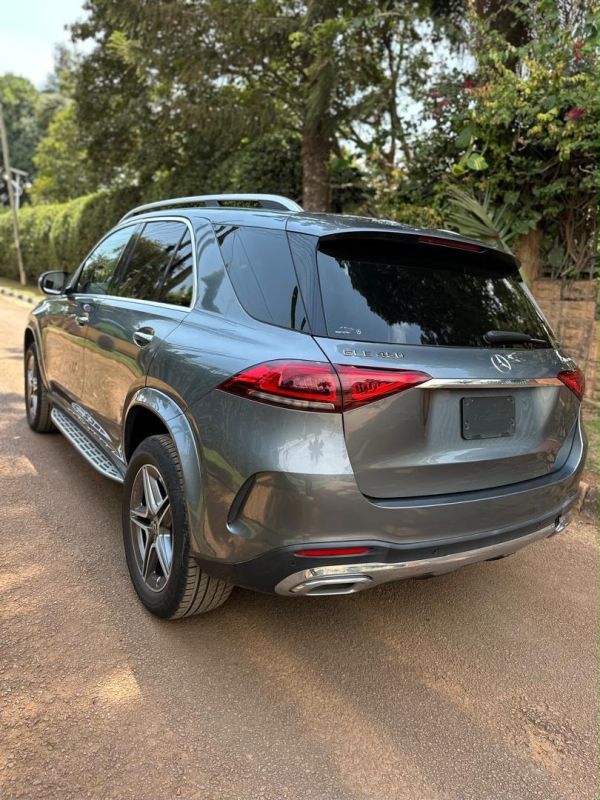 Mercedes-Benz GLE 2022 - Image 14