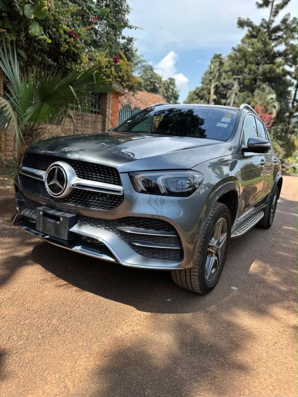 Mercedes-Benz GLE 2022 - Main Image