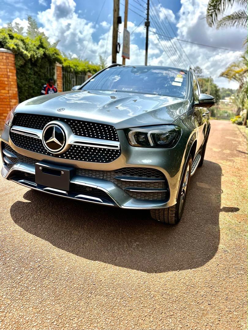 Mercedes-Benz GLE 2022 - Image 3
