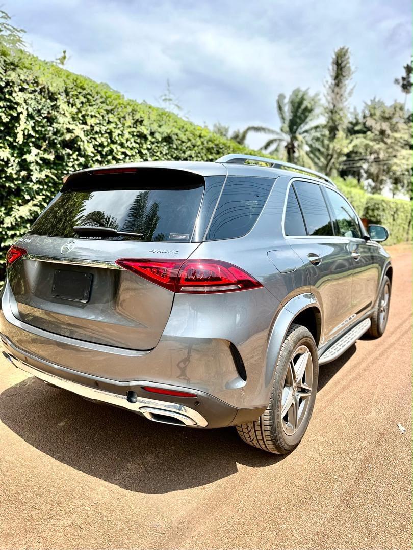 Mercedes-Benz GLE 2022 - Image 6