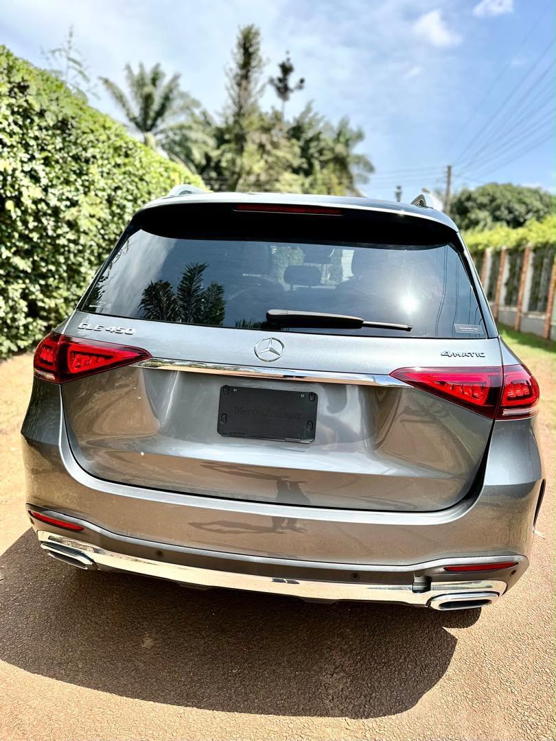 Mercedes-Benz GLE 2022 - Image 8