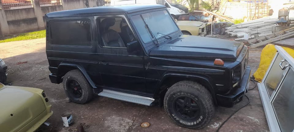 Munir motors Cover