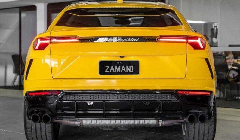 
								Lamborghini Urus 2018 full									