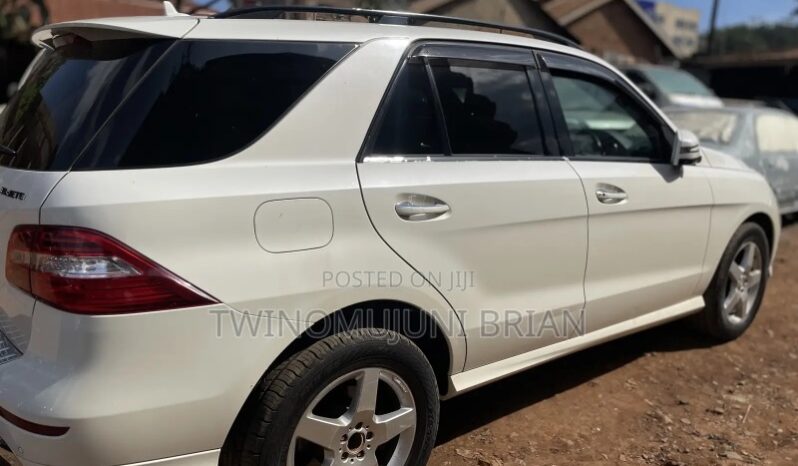 
								Used 2012 Mercedes-Benz M-Class full									